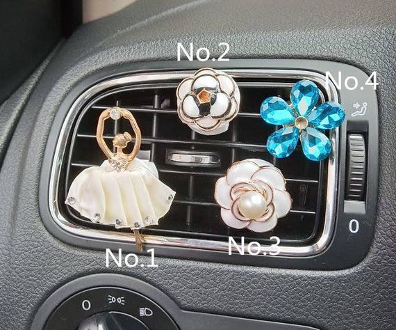 Bling Alloy Flower Cute Car Vent Clip Car Decal For Women Flower Car Air Freshener Car Interior Decal Car Accessory Car Decorations