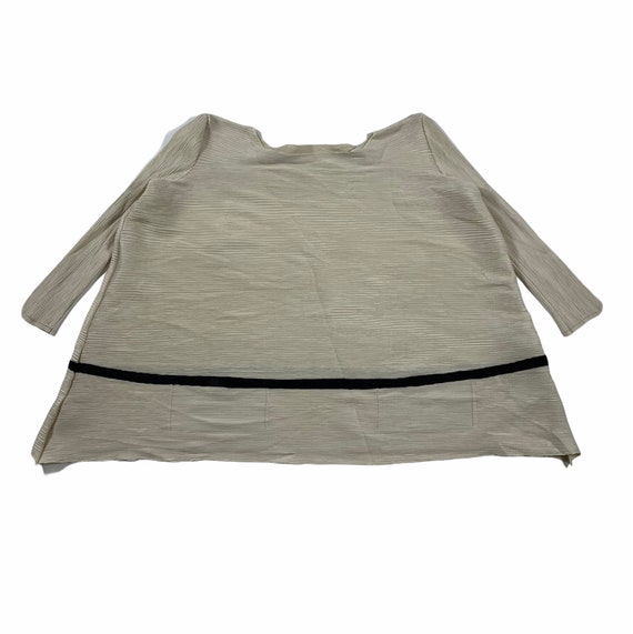 Pleats Please Issey Miyake