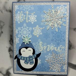 Tarjeta navideña Let is Snow Penguin