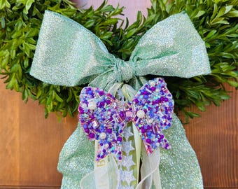 Birthday wreath sash & charm