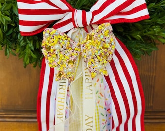 Birthday wreath sash & charm
