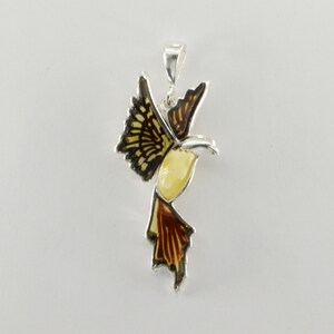 Natural and Genuine Carved BALTIC AMBER Bird Pendant in 925 Sterling Silver (Poland)