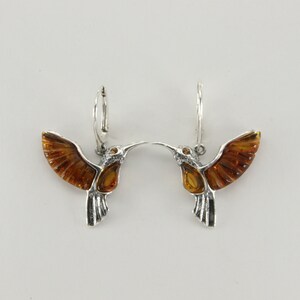 Genuine and Natural - Cognac / Brown - Hummingbird BALTIC AMBER - Dangle / Drop Leverback Earrings in 925 Sterling Silver - Poland