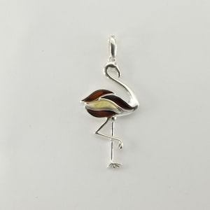Natürliche und echte Multi-Color / braun BALTIC AMBER Flamingo Anhänger in 925 Sterling Silber (Polen)