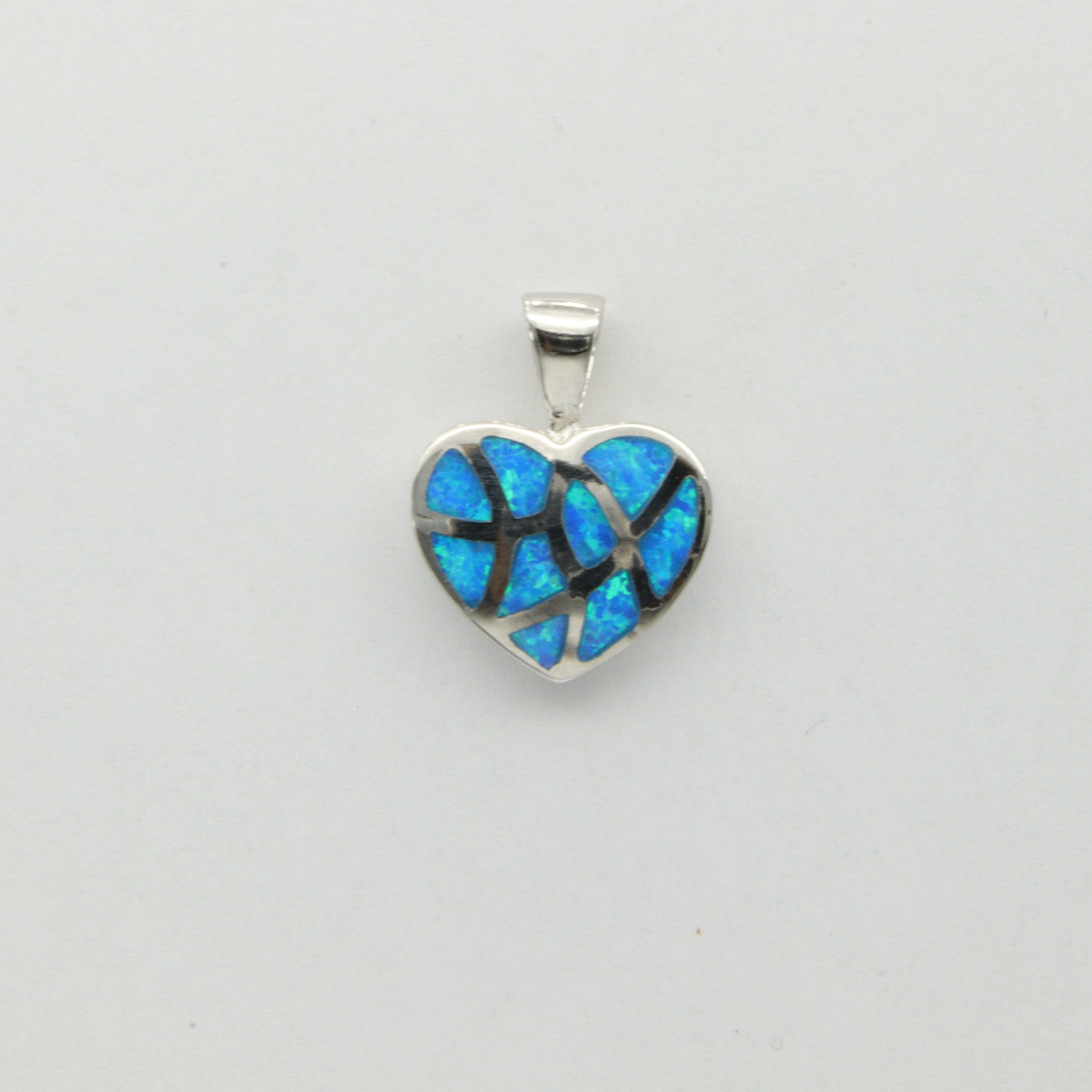 Pendentif argent massif 925 rhodié pierre en cœur en zirconium blanc
