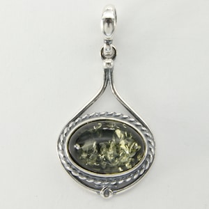 Green - BALTIC AMBER Oval Pendant in 925 Sterling Silver - Genuine and Natural Gemstone from Poland