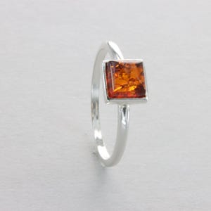 Square / Rectangle Cognac / Brown BALTIC AMBER Ring - 925 Sterling Silver Genuine & Natural Gemstone / fossilized Resin Poland ambre / ámbar
