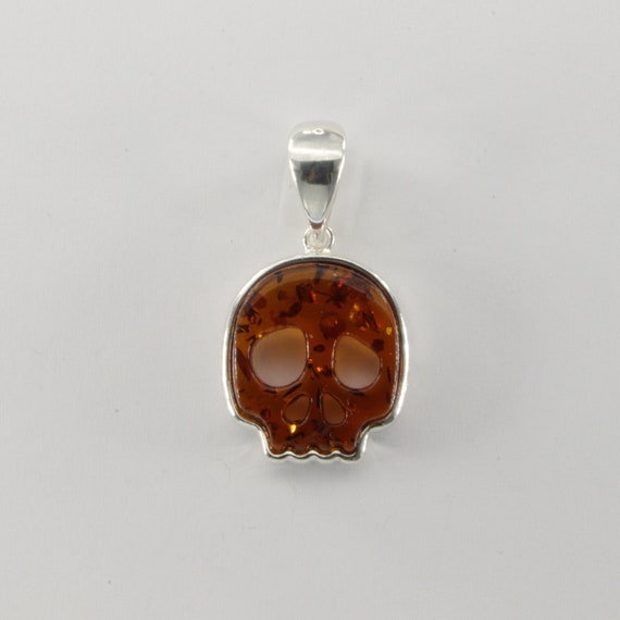 Sterling Silver Amber Skull Pendants Sterling Silver Amber Skull Pendants