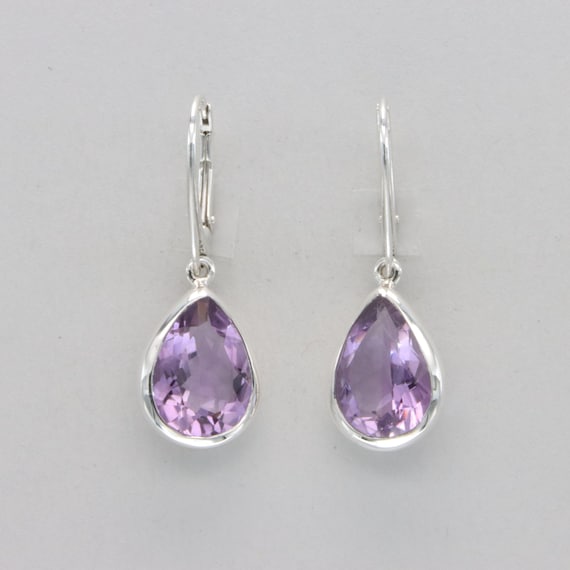 Orecchini a goccia con chiusura a leva in argento sterling con pietra