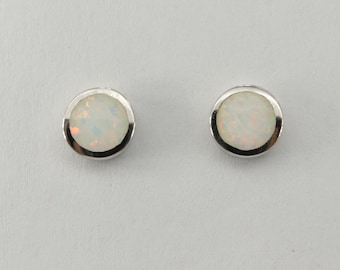 Orecchini a bottone/cerchio/rotondi con OPALE DI FUOCO bianco in argento sterling 925
