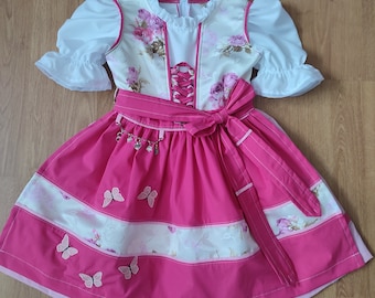 Kinderdirndl gr 104 mit Dirndlkette" kleiner Schmetterling"(Alter 3-4 Jahre ) Made with Love