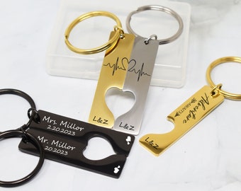 Personalized 2pcs Heart Couple Keychain set, Heart Keychain Set, Matching Heart Keychain, Valentine's Gift, Birthday Gift, Gift for him, her