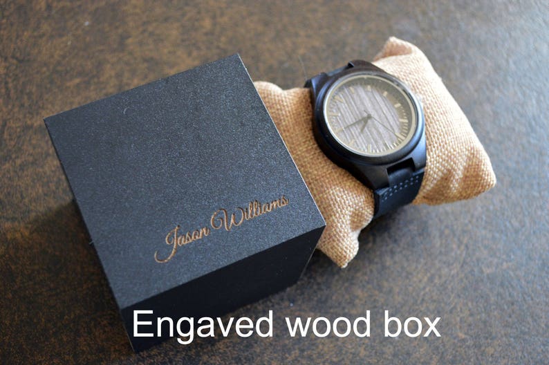 Personalisierte Holzuhr, personalisierte Uhr, gravierte Uhr, gravierte Holzuhr, Herrenholzuhr, Geschenke für ihn, Geschenke für Ehemann Bild 9