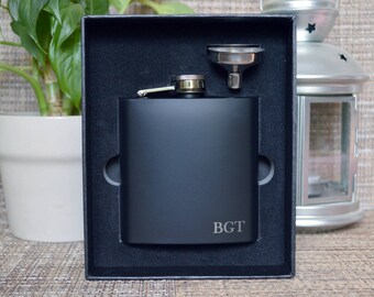 Monogrammed flask, Personalized flask, Engraved flask, Groomsman Gift, Black Matte Flask, Groomsman flask, Custom flask, hip flask. FL010