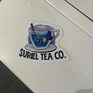 Suriel tea company ACOTAR una corte di spine adesivo lucido con licenza ufficiale lettore librario per kindle, Feyre Rhysand Sarah j Maas SJM