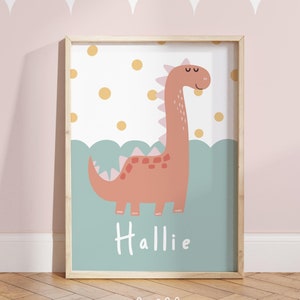 Impresión de dinosaurio con nombre personalizado, decoración para dormitorio de niña pequeña, arte de pared de sala de juegos neutral