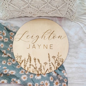 Engraved Baby Name Sign / Wooden Name Sign / Baby Name Plaque / Name Announcement Plaque / Wildflower Nursery Decor / Newborn Photo Prop