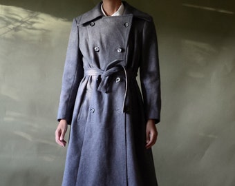 moving sale Vintage mid century wool blend trench coat with contrast zig zag stitching, modernist button detail // small / medium