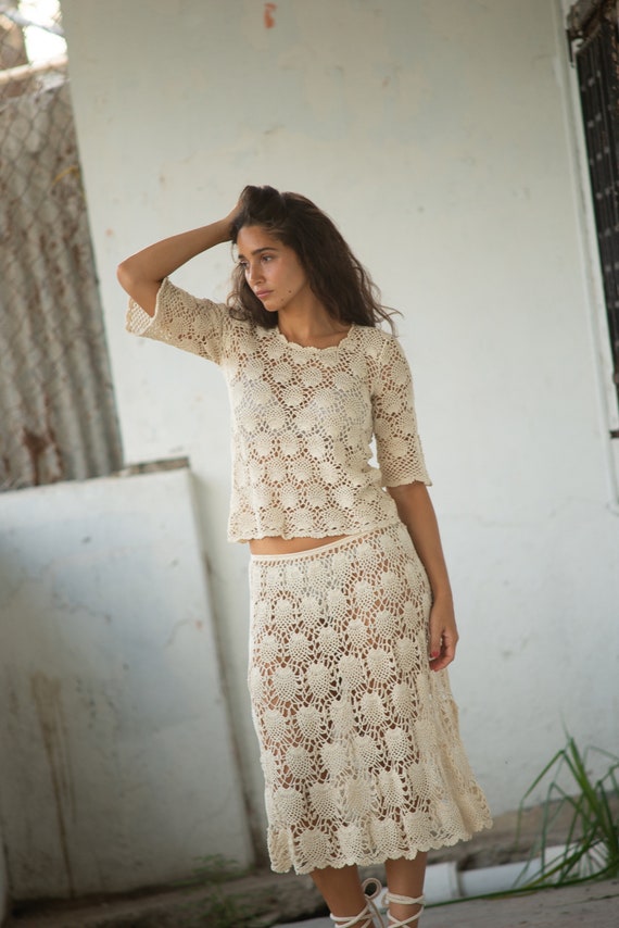 1970s cream open weave cotton crochet skirt set, s