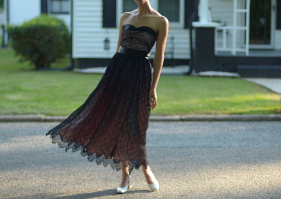 Moving Sale 1950s Pink Satin and Lace Overlay Strapless Custom Gown // Small, 32" Bust