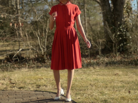 Moving Sale 1940s Rayon Crepe Fit and Flare Dress With Beaded Peter Pan  Collar // Small - Etsy