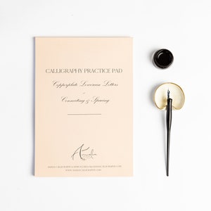 Bloc d'entraînement à la calligraphie - Lettres minuscules*Guide d'apprentissage de la calligraphie étape par étape*Kit de calligraphie pour débutant* Feuilles d'entraînement à l'écriture