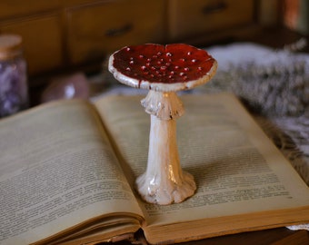 Mushroom Ring tray, Mushroom Jewelry Display, Cottagecore Unique decoration, ceramic ashtray