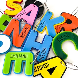 Backpack Name Tag - Custom Acrylic Name Tag – Fun Colors - Personalized Kids Bag Tag –  Luggage, Backpack & Lunch Bag ID - Custom Bag Tag