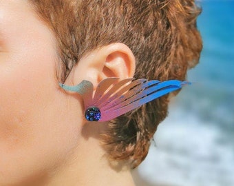 Spread your wings earrings - Feather drops earrings - Trending jewelry - Mermaid jewelry - Rockabilly Jewelry - Novelty earrings - Gift