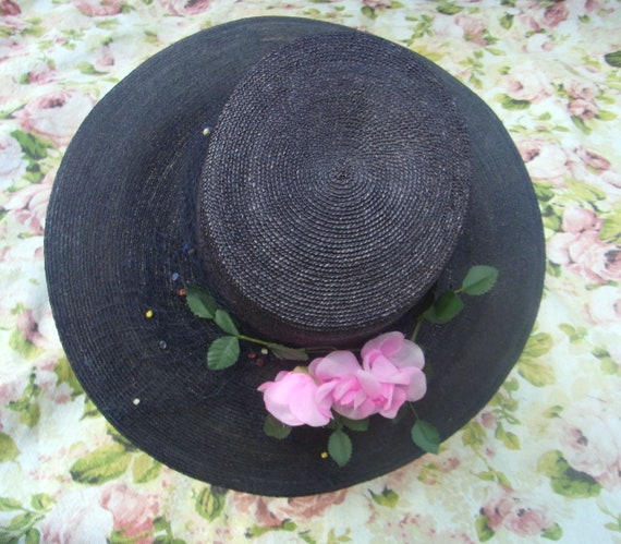 black straw hat with silk flower vintage 60s - image 5