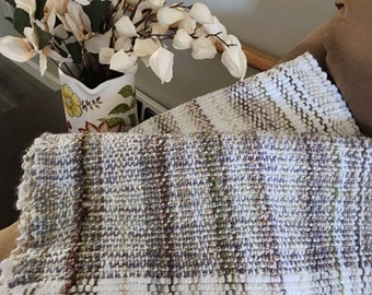 Handmade on artisanal loom Runner 94"L. Colors for every season.