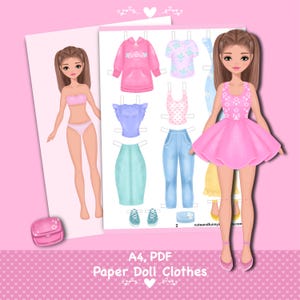 Puede incluir: Una muñeca de papel con varios atuendos, que incluyen una sudadera con capucha rosa, una blusa azul claro, un vestido rosa, jeans y una falda. La muñeca está sobre un fondo rosa con el texto "A4, PDF Paper Doll Clothes".
