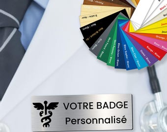 Personalized name badge 75x25 mm with magnetic or pin attachment – 27 colors, 36 symbols