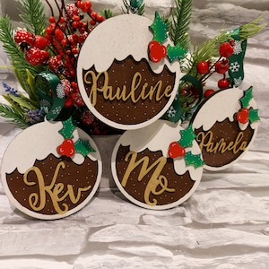 Personalised Christmas Pudding Bauble,  2023 Tree Decoration, Wooden Name Tree Decoration, Christmas Gift Tag, tree Ornament Hand Painted