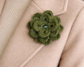 Handmade Crochet Flower Brooch Green Floral Pin Statement Accessory Knit Flower Jewelry Gift for Her Coat Sweater