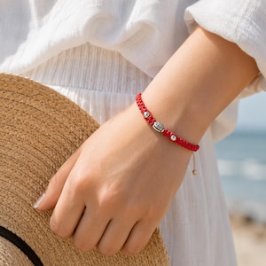 Ladybug macrame bracelet red, Happy bracelet, Bracelet for ladybug lover, Adjustable handmade bracelet, Macrame jewerly, Good luck bracelet
