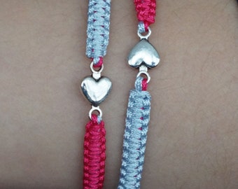 Set of 2 macrame heart bracelets pink grey Hearts pink love couple bracelets Friendship bracelets gray pink Gift ideas for friends