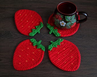 Strawberry Coasters Set of 4, Red Strawberry Kitchen Decor, Crochet Mug Rug Set, Cute Drink Coasters Housewarming Gift Cottagecore Kitchen