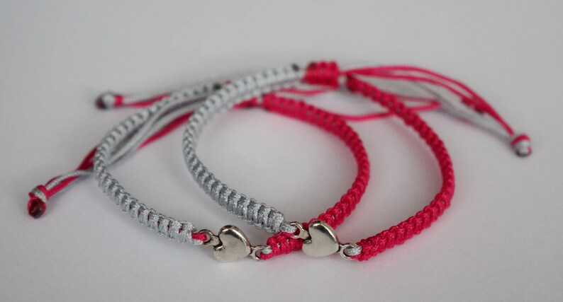 Bracelets coeur en macramé, Bracelets d'amour pour couples, Bracelets d'amitié, Édition Saint-Valentin, Idées cadeaux pour elle, lui, famille et amis image 2