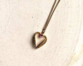 Vintage Heart Charm Necklace | Vintage Gold Necklace | Vintage Jewelry | Heart Pendant | Heart Necklace | Gold Pendant