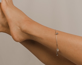 Dainty Silver Charm Anklet, Vintage Jewelry, Anklet Bracelet, Beads Anklet, Wedding Anklet, Vintage Silver Anklet, Foot Jewelry