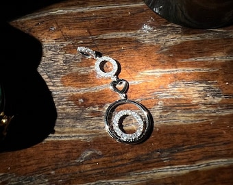 18k White Gold Diamond Pendant: Circles and Heart Necklace with Certificate