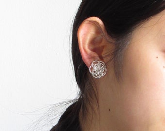 Filigree Rose Silver Clip On Earrings, Vintage Silver Earrings, Wedding Earrings, Floral Earrings, Bridesmaid Earrings, Bridesmaid Gift