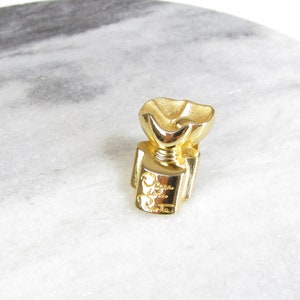 Oscar De La Renta Brooch - Etsy