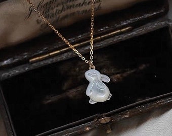Mother of Pearl Bunny Pendant with Gold Chain, Vintage mother of pearl Necklace, Rabbit Necklace, White Bunny Necklace, Charm Necklace