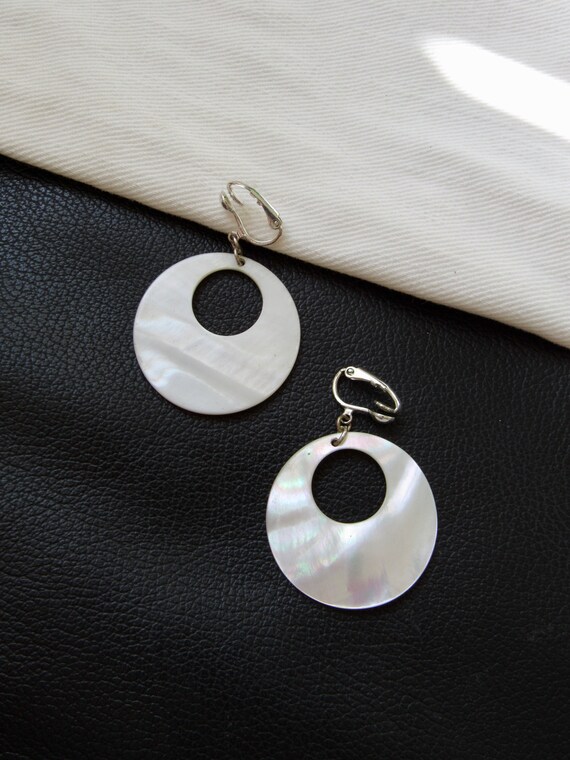 Vintage Mother Of Pearl Disc Drop Statement Earri… - image 3