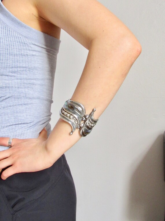 Sterling Silver Abalone Cuff Bracelet, Vintage Me… - image 3