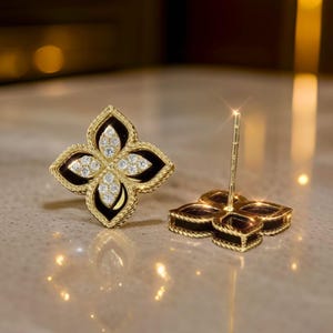 18K Solid Gold Diamond Earrings | Four-Leaf Clover Natural Diamond Earrings | Luxury Fine Jewelry | Elegant Gift for Her