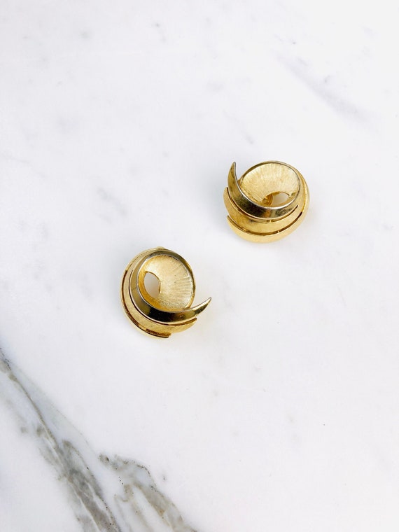 Vintage Gold Statement Earrings | 70s Earrings |T… - image 1