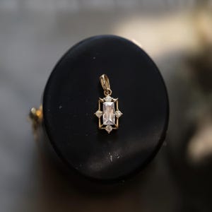 Dainty 9K Solid Gold Diamond Pendant | 1.5 Carat Diamond Charm | Vintage Star Frame Necklace | Minimal Fine Jewelry Gift for Her